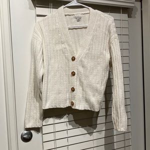 Adorable chucky knit sweater.